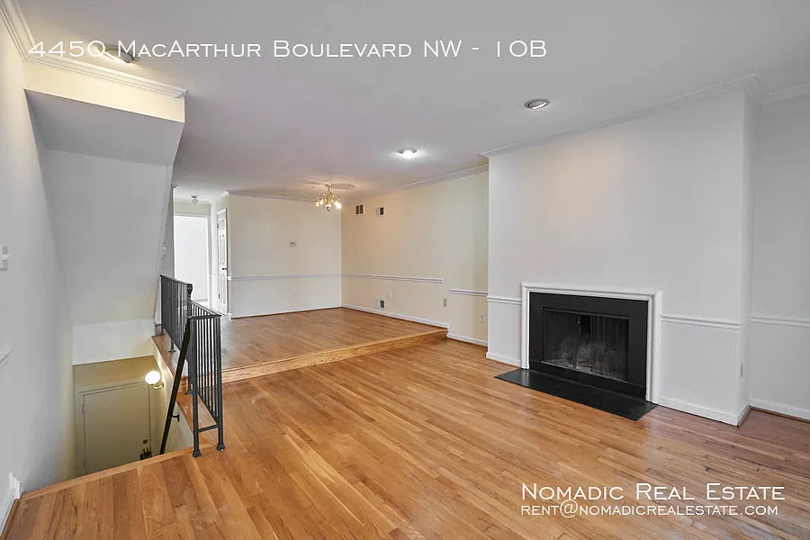 One Month Free Rent! — Photo 4