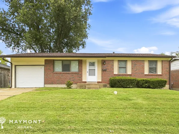 1543 Coachway Ln, Hazelwood, MO 63042