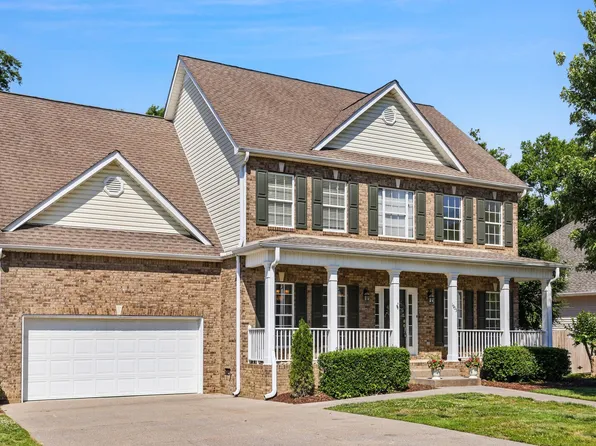 1905 Bunbury Ct, Thompsons Station, TN 37179