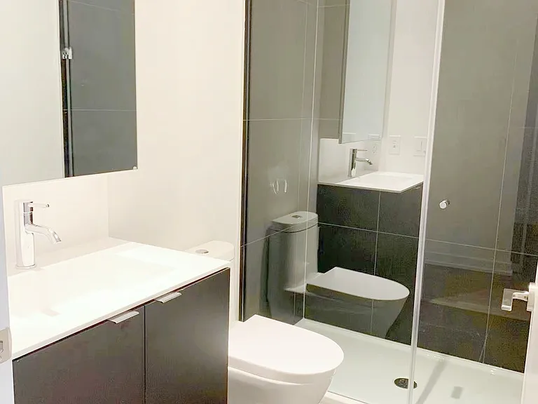 20 Edward St #610 — Photo 11
