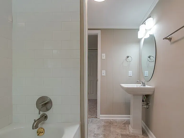 7949 Stallion Dr — Photo 18