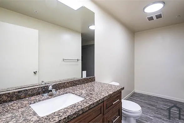 130 S Soto St — Photo 16