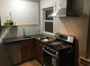 24 Plant St #1, New Haven, CT 06515
