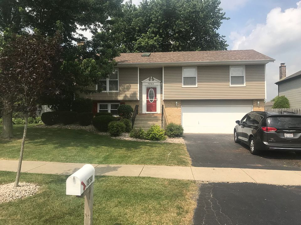 1st image of 19760 S Edinburgh Ln
