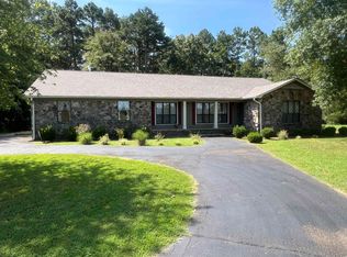 1250 Clifft Rd, Bolivar, TN 38008