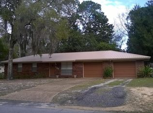 1109 Arkansas Ave, Lynn Haven, FL 32444