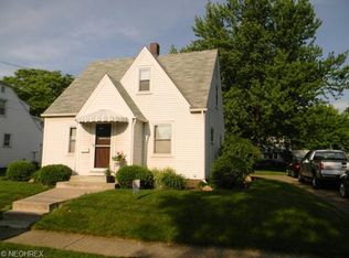 320 Superior St, Louisville, OH