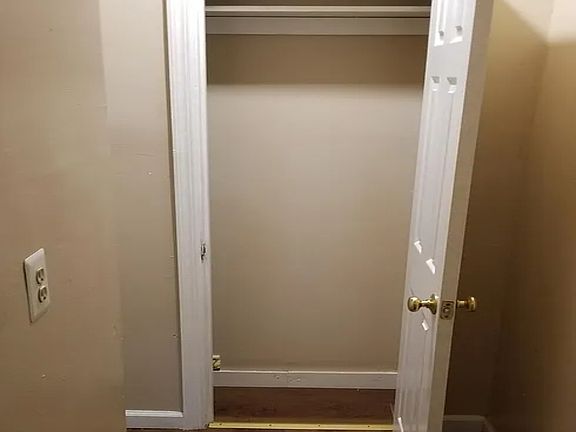 4th image of 153-155 Temple St APT 3
