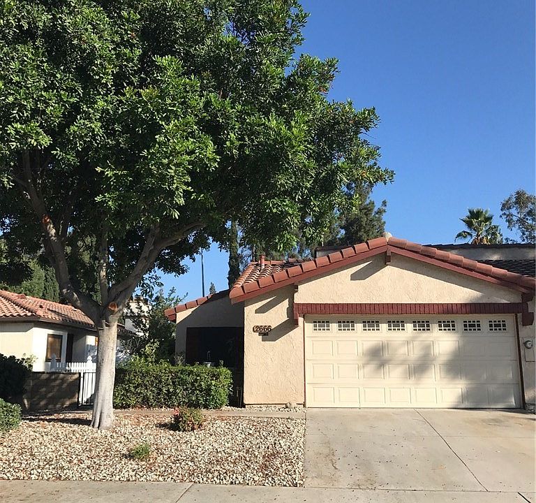 1st image of 2666 Hacienda Dr