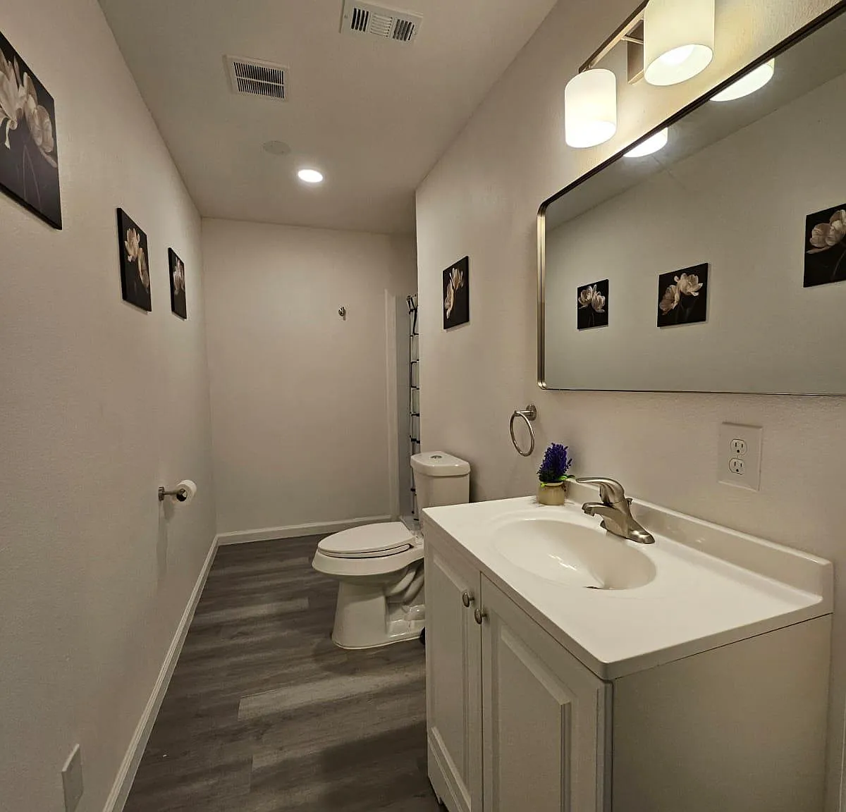 4 bed, 5.0 bath, 2340 sqft, $789 — Photo 3