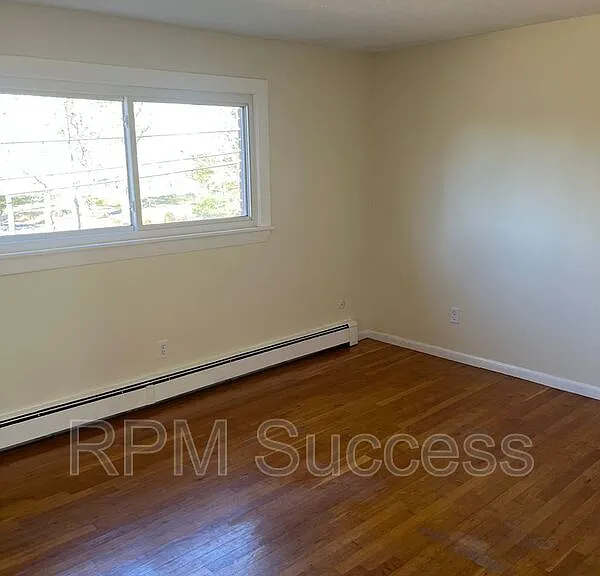 841 Tucker Rd #4 — Photo 6