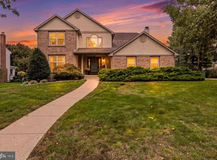 35 Rickland Dr, Sewell, NJ 08080
