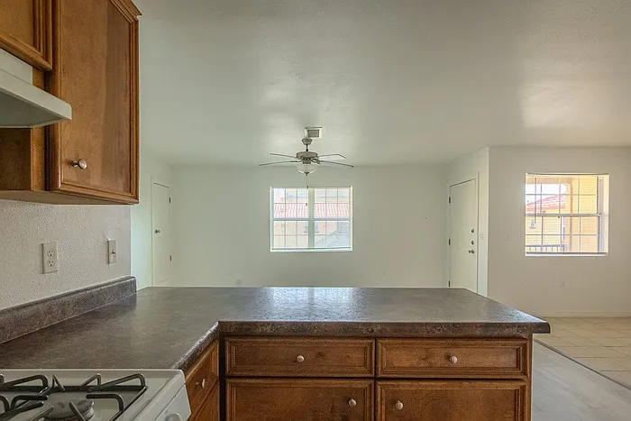 2413 Tremont Ave #B3 — Photo 14