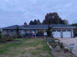 8051 Fohl Rd SW, Navarre, OH 44662
