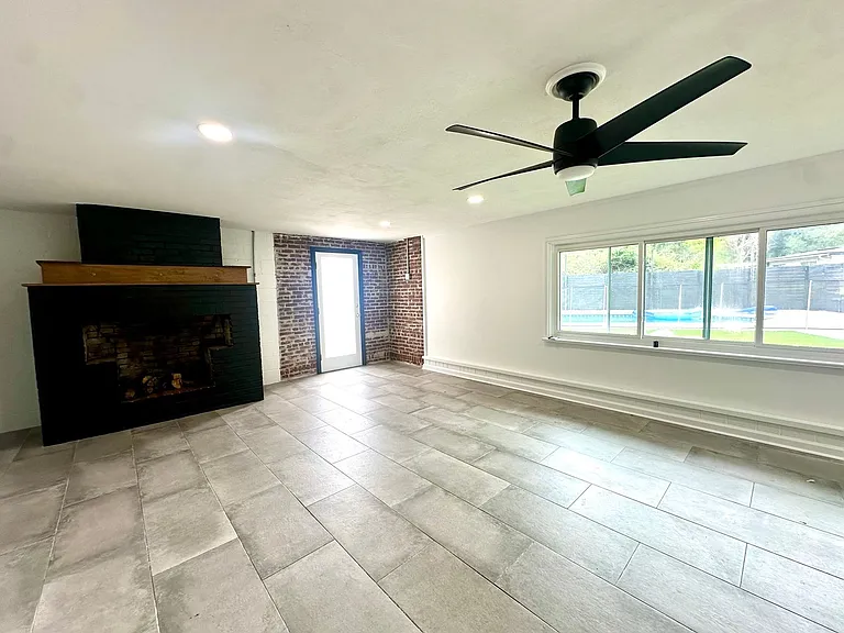 5951 Clifton Ave — Photo 18