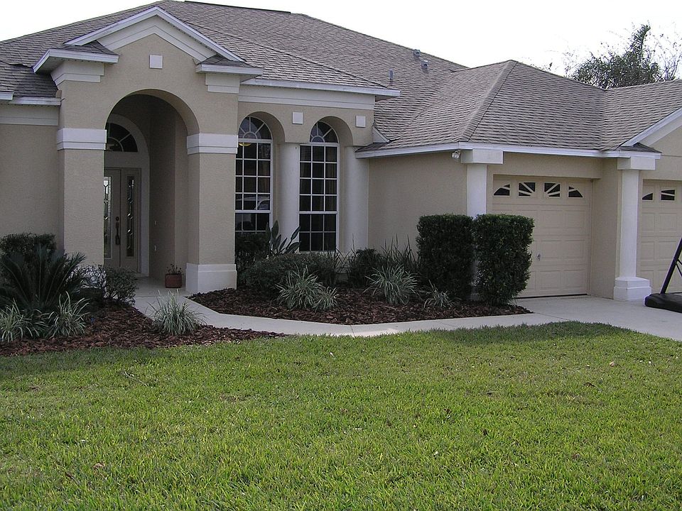 Gorgeous Lakefront Home
