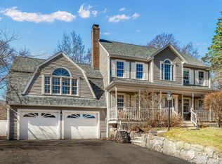 5 Hunter Cir, Milford, MA 01757