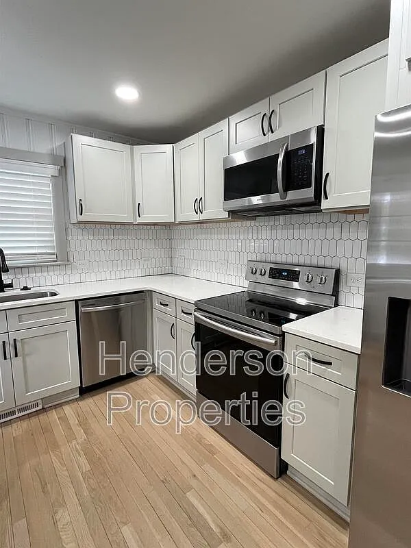 Building Photo - 4009 Crestridge Dr