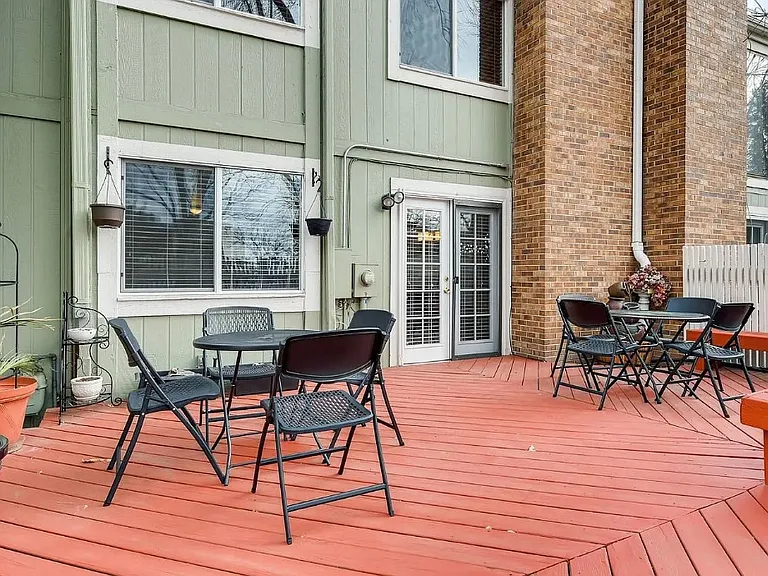 2933 S Lansing Way — Photo 33