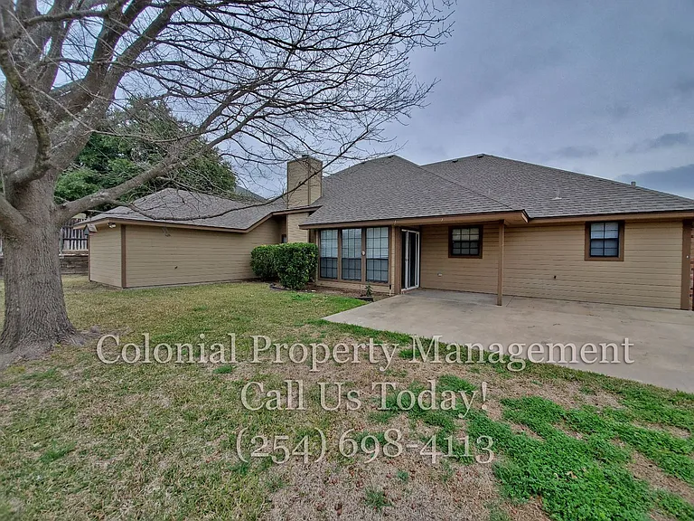 1905 McGinnis Ct — Photo 19