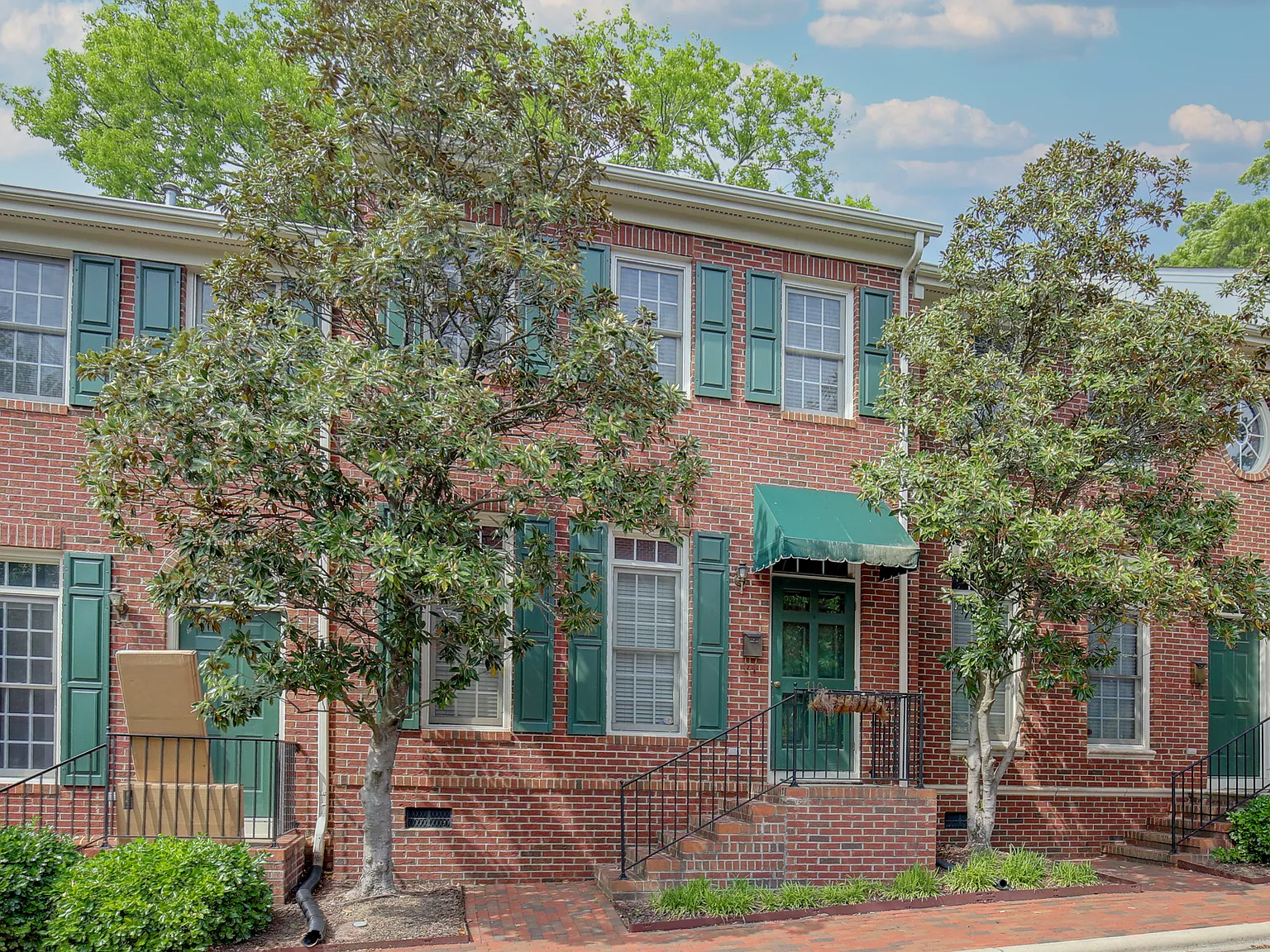 2 bed, 2.5 bath, 1370 sqft, $2,550 — Photo 4