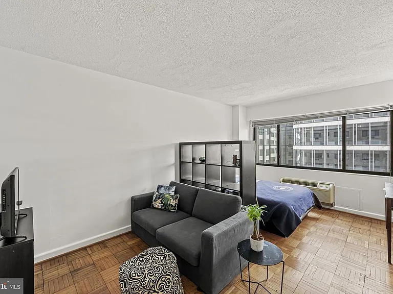 2141 I St NW #708 — Photo 11