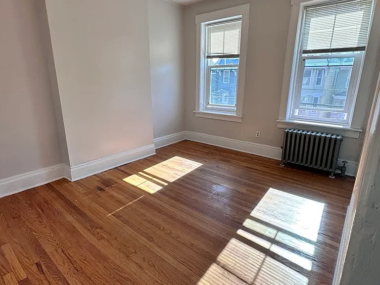 326 Ege Ave #2 — Photo 2