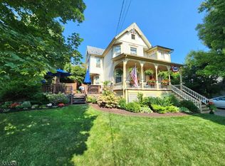 11 W End Ave, Newton, NJ 07860