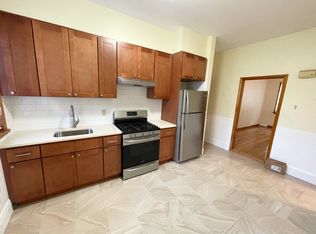 117 Withers St APT 1L, Brooklyn, NY 11211
