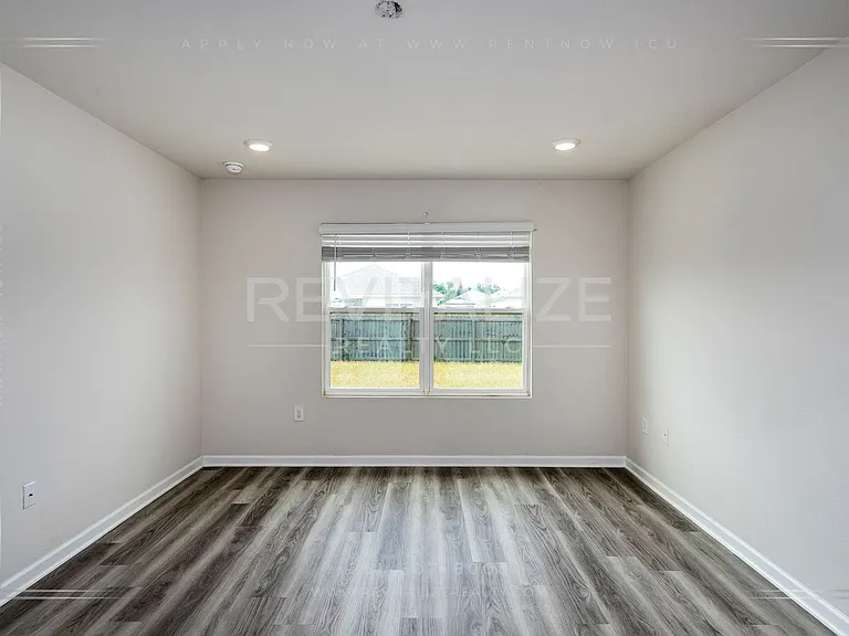 21962 Aleutian Ave — Photo 39