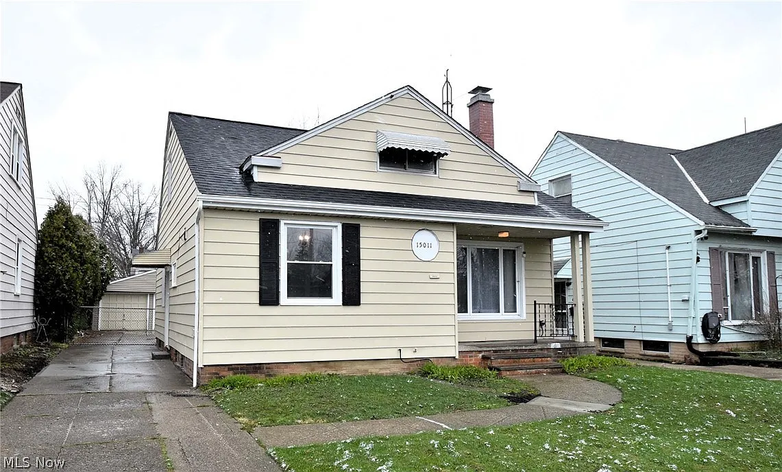 15011 Tabor Ave photo 1