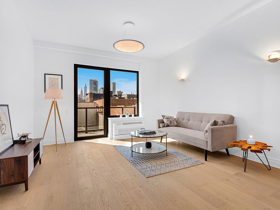 1st image of 1333 Jackson Ave #3G