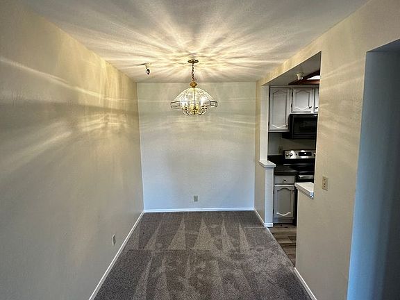 2nd image of 1210 Bellevue Ave APT 306