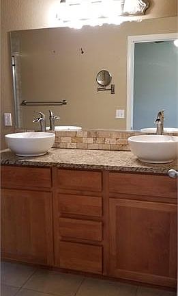 5th image of 1007 Arkansas River Ct