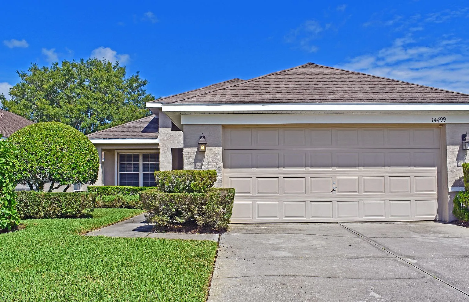 14499 Tamarind Loop — Photo 1