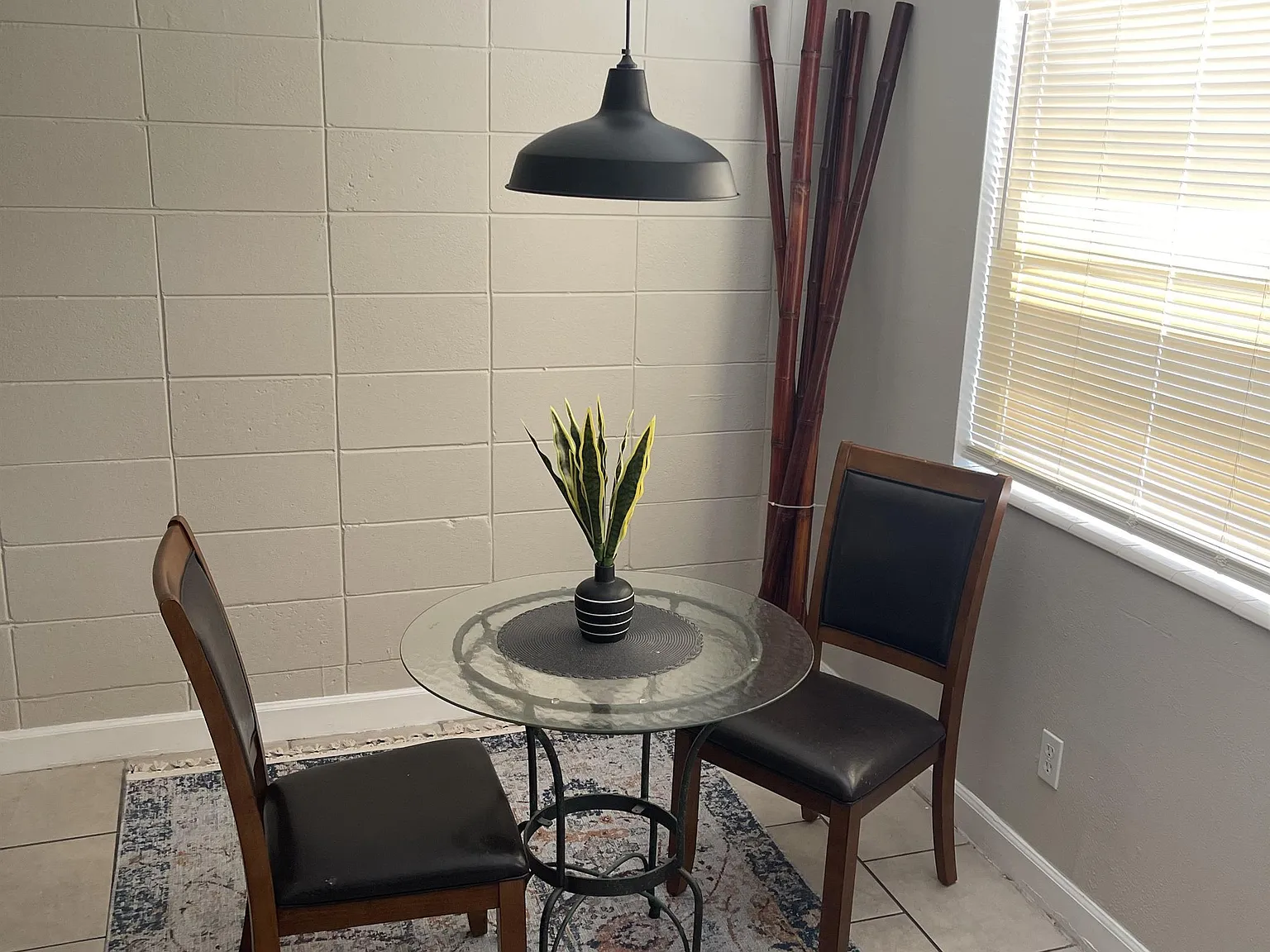 55 Needle Blvd — Photo 4