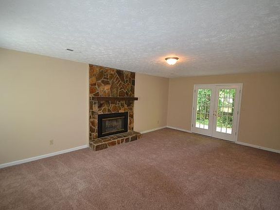 2nd image of 113 Kirton Turn