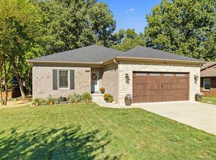 1807 Fawn Dr, Owensboro, KY 42303