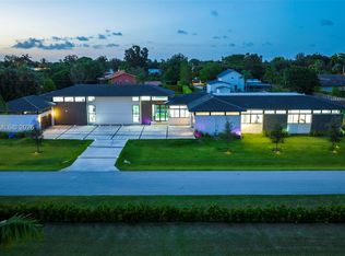 11911 NW 2nd St, Fort Lauderdale, FL 33325