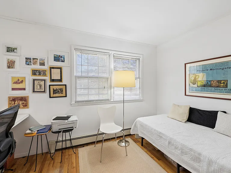 23 Walnut Ave — Photo 13