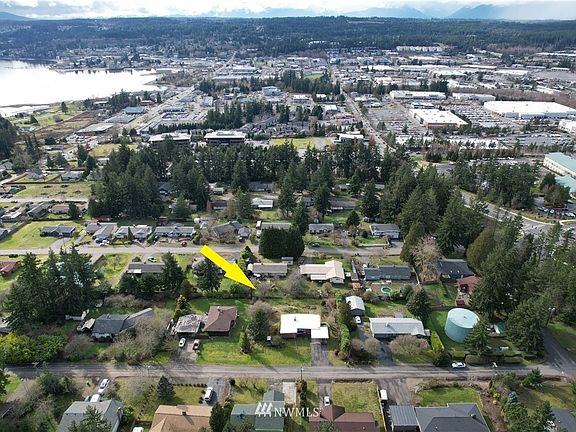 Here's the house in relation to Silverdale looking west towards the Olympics.  The new hospital and costco are along the right edge of the picture, Bucklin Hill heading towards Dyes Inlet on the left.