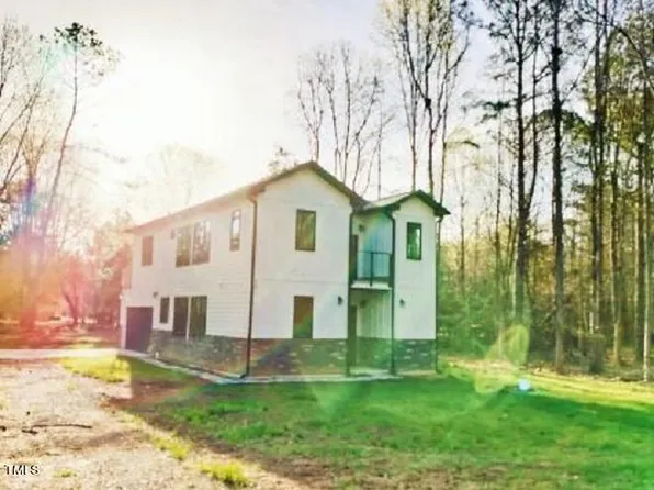 501 Gwen Rd, Hillsborough, NC 27278
