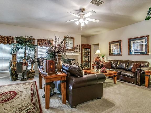 3rd image of 5509 Gessner Ct