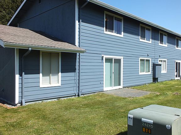 2nd image of 820 Anchor Ave NW #1