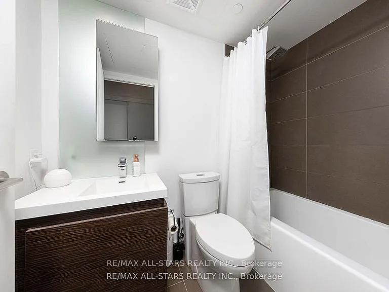 1030 King St W #908 — Photo 13