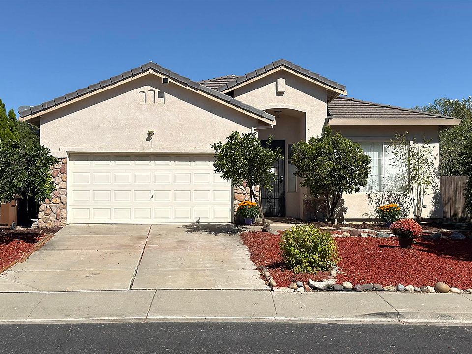 1st image of 2429 Johns Way
