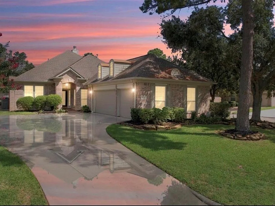 1227 Maiden Way Dr