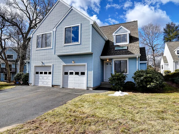 11 Lilac Lane #11, Farmington, CT 06032