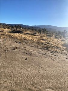 3759 White Fox Trl, Phelan, CA, 92371