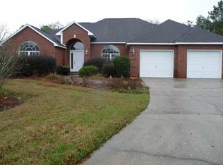 5645 Dunbar Cir, Milton, FL 32583